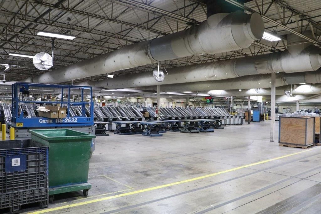 Southern MN Industrial/Distribution - For Lease: 2300 Brown Avenue, Waseca, MN 56093